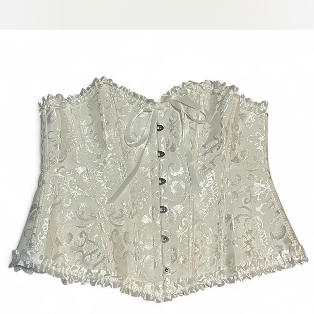 Elegant White Lace Corset